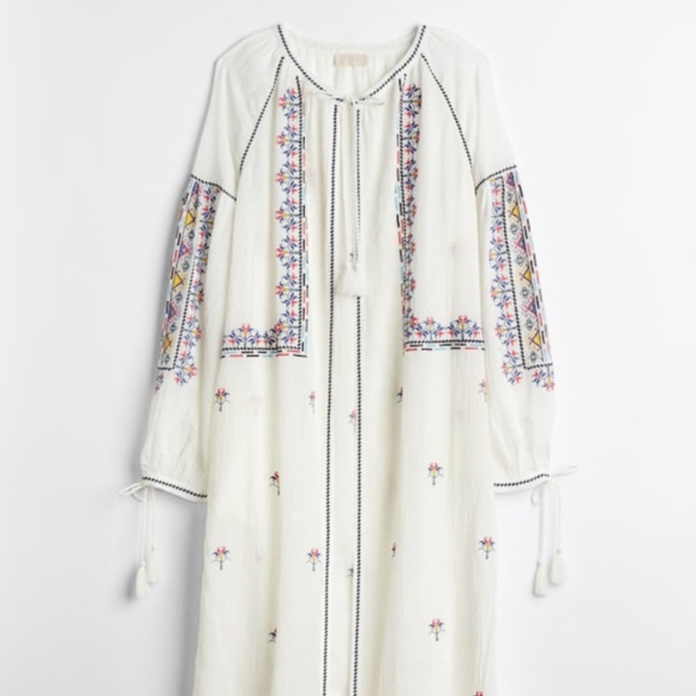 Gap Love Dreamwell crinkled embroidered robe